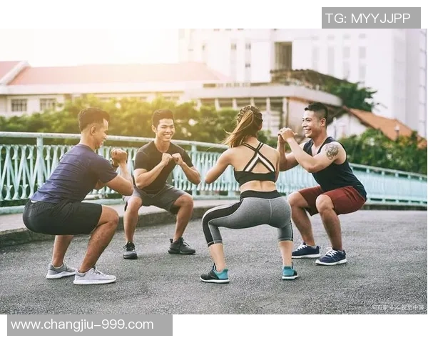 代代木公园篮球场夜晚的热情与活力交织成的青春乐章
